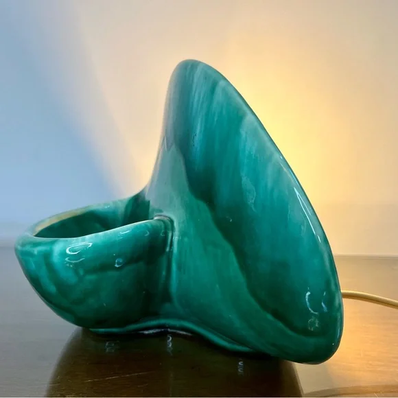 Vintage MCM TV Lamp - Planter, Green Drip Glaze, Shell Design Ambient Light Vibe - Picture 5 of 17